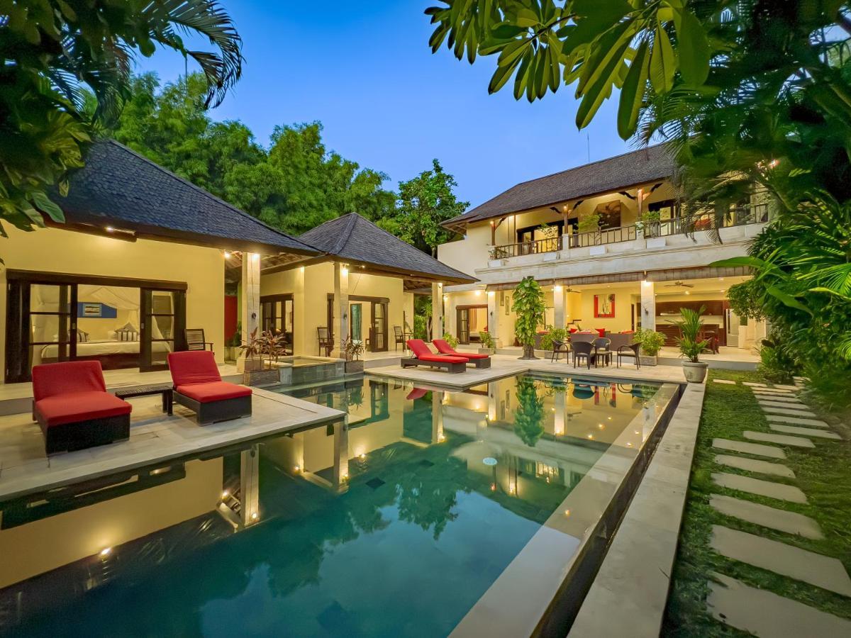 Villa Bugis Abimanyu Seminyak ภายนอก รูปภาพ