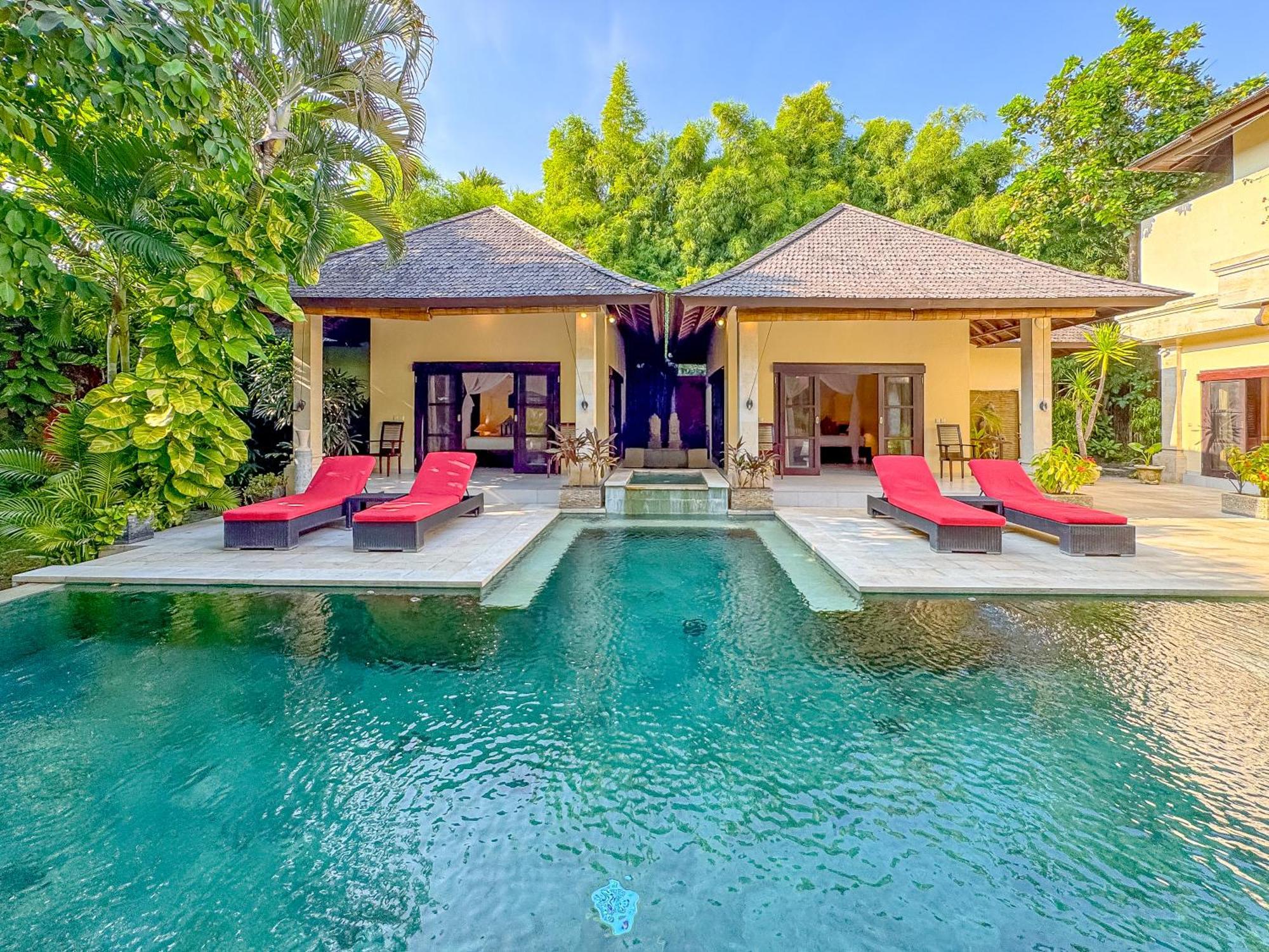 Villa Bugis Abimanyu Seminyak ห้อง รูปภาพ