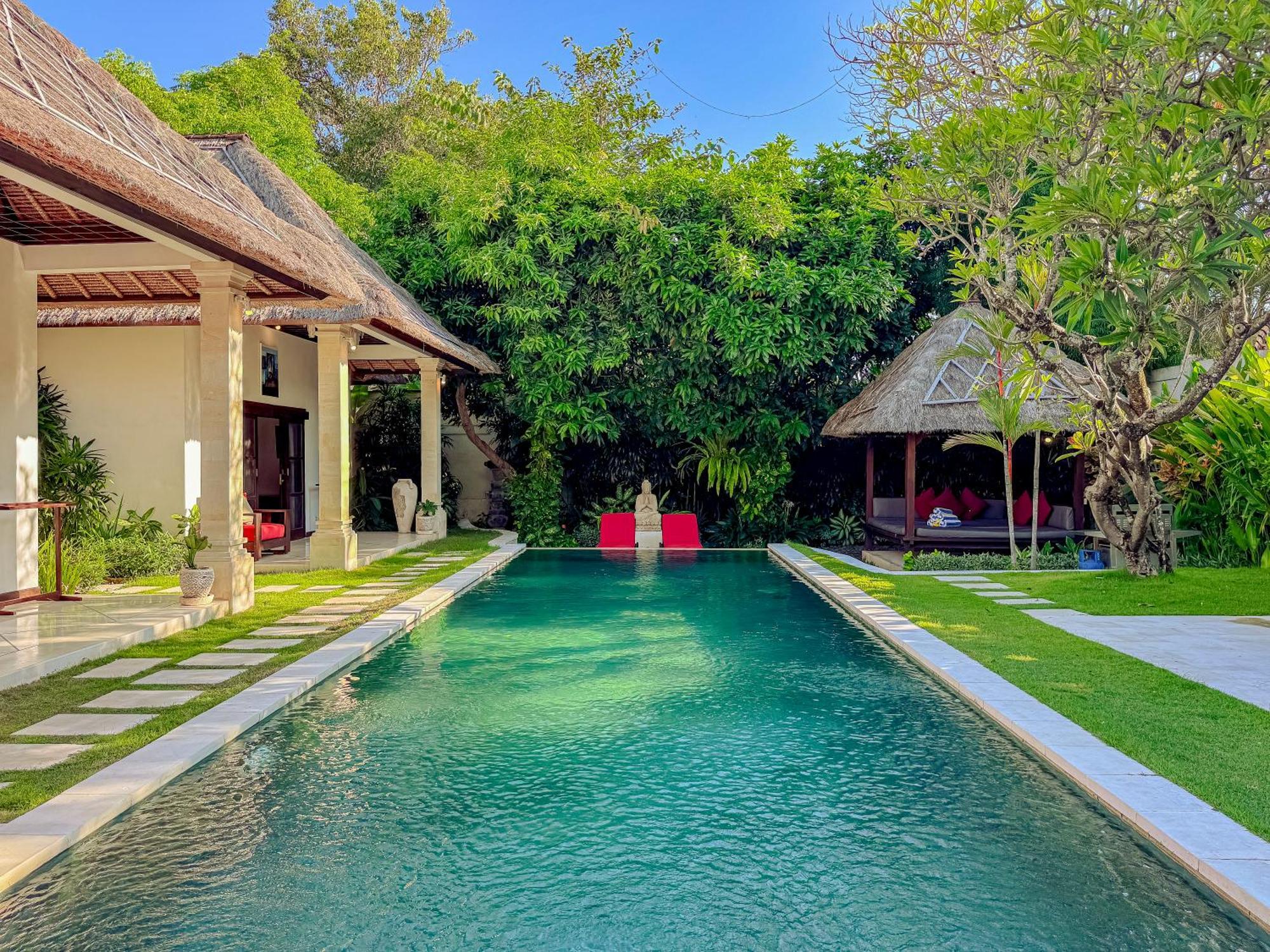 Villa Bugis Abimanyu Seminyak ห้อง รูปภาพ