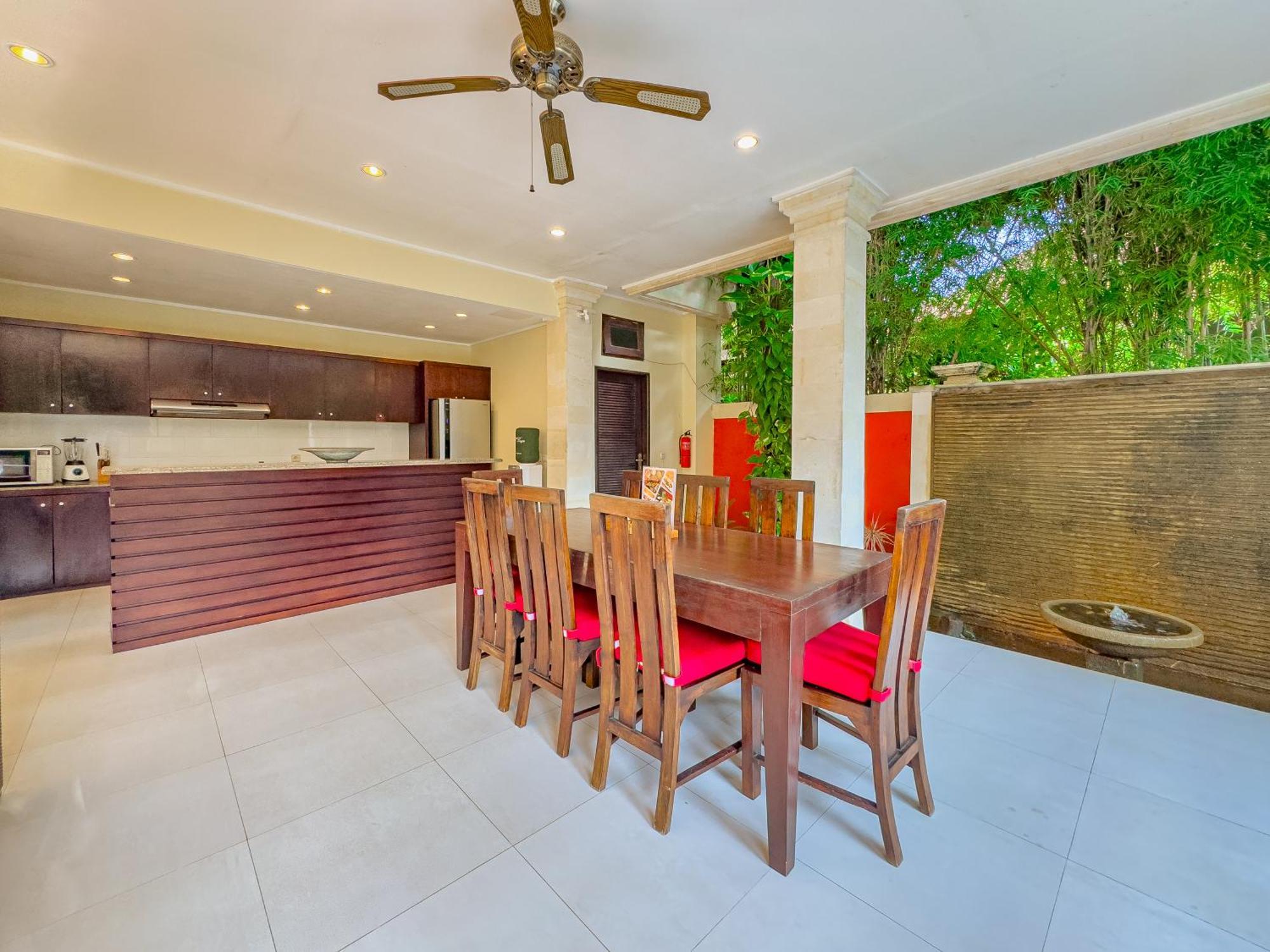 Villa Bugis Abimanyu Seminyak ห้อง รูปภาพ