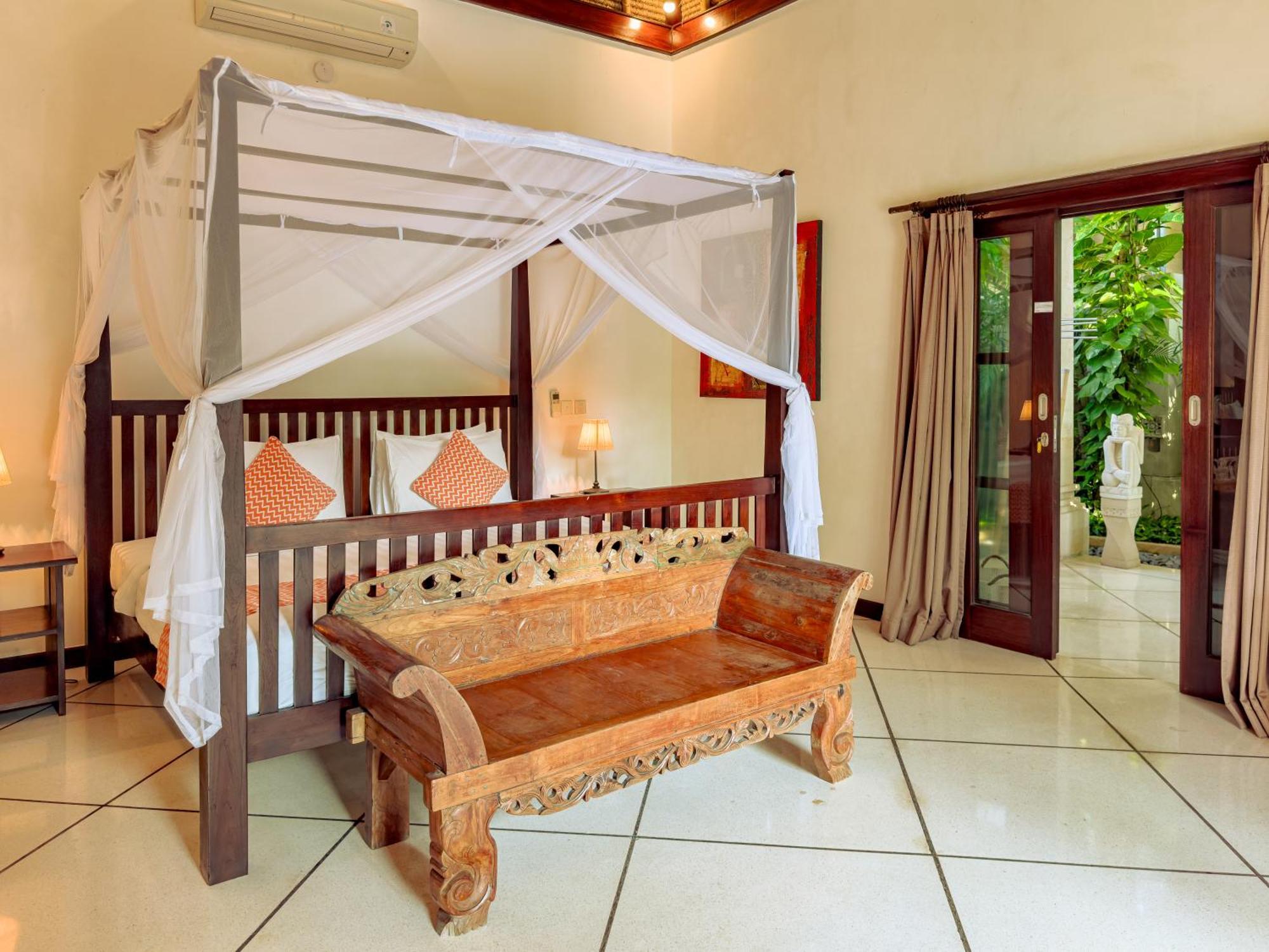 Villa Bugis Abimanyu Seminyak ห้อง รูปภาพ