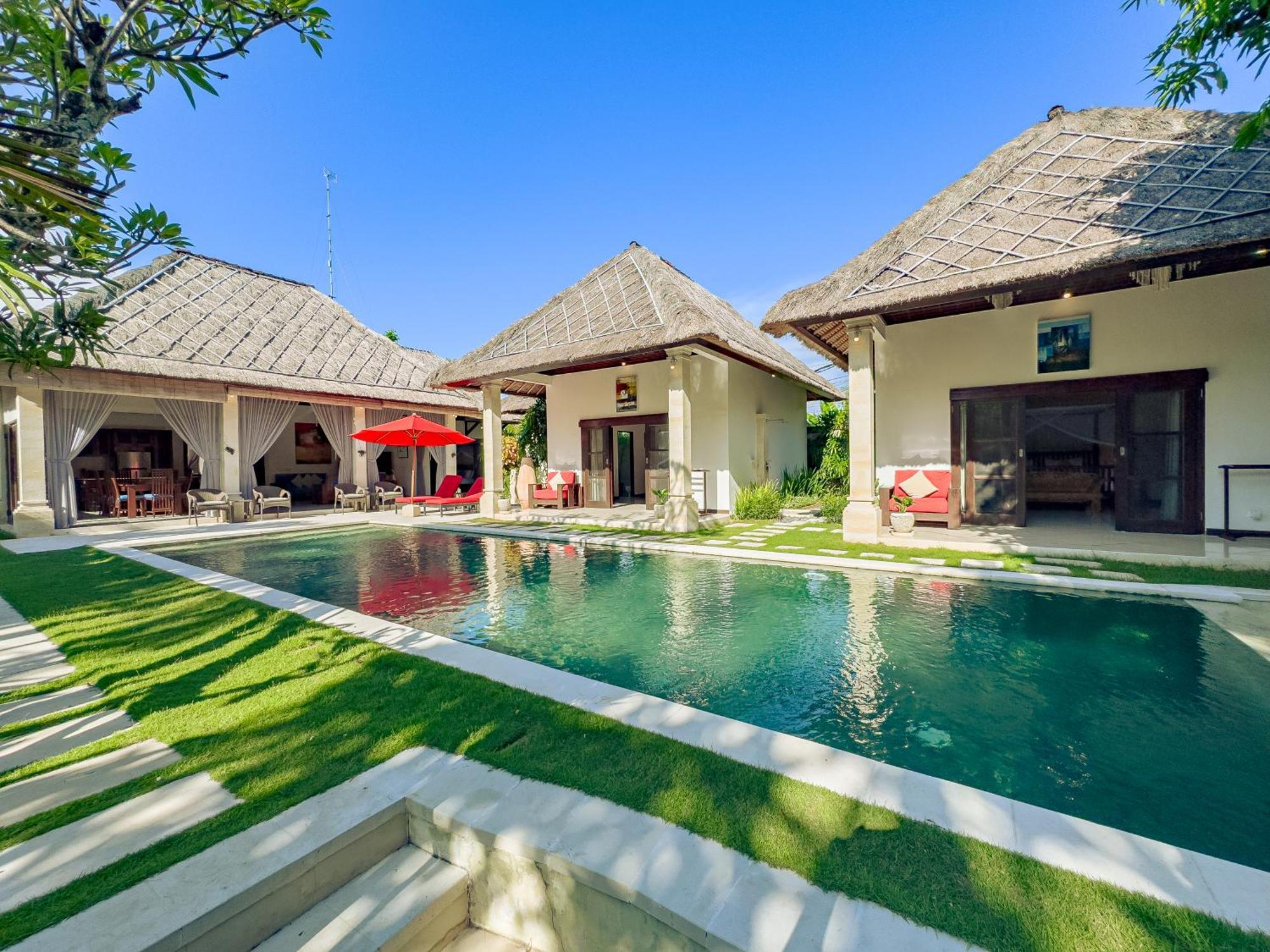 Villa Bugis Abimanyu Seminyak ห้อง รูปภาพ