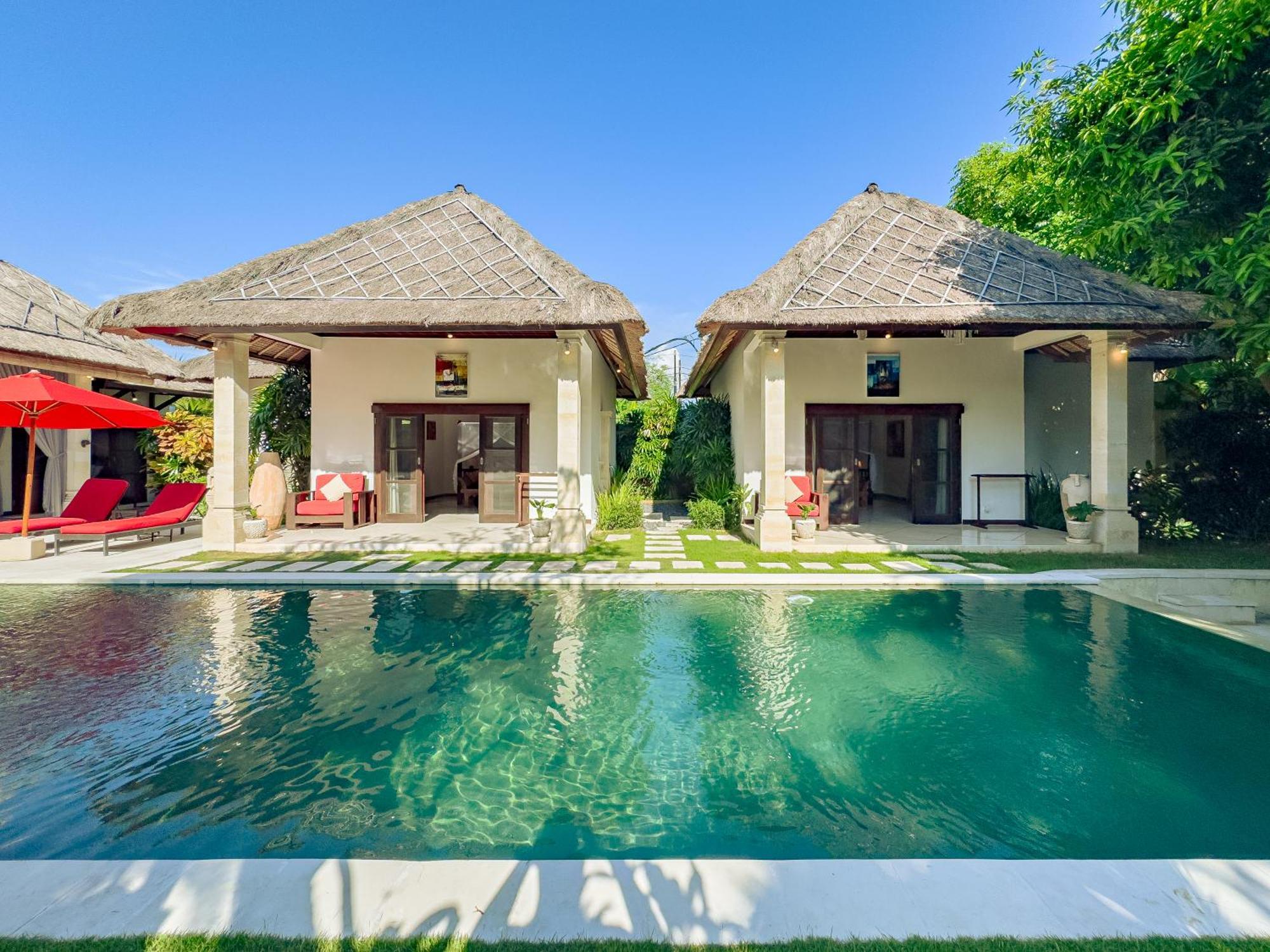 Villa Bugis Abimanyu Seminyak ห้อง รูปภาพ